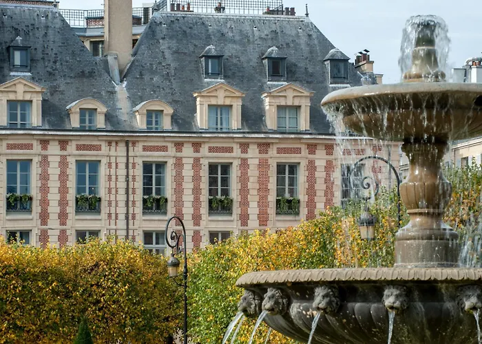 Cour Des Vosges - Evok Collection Hotel Paris